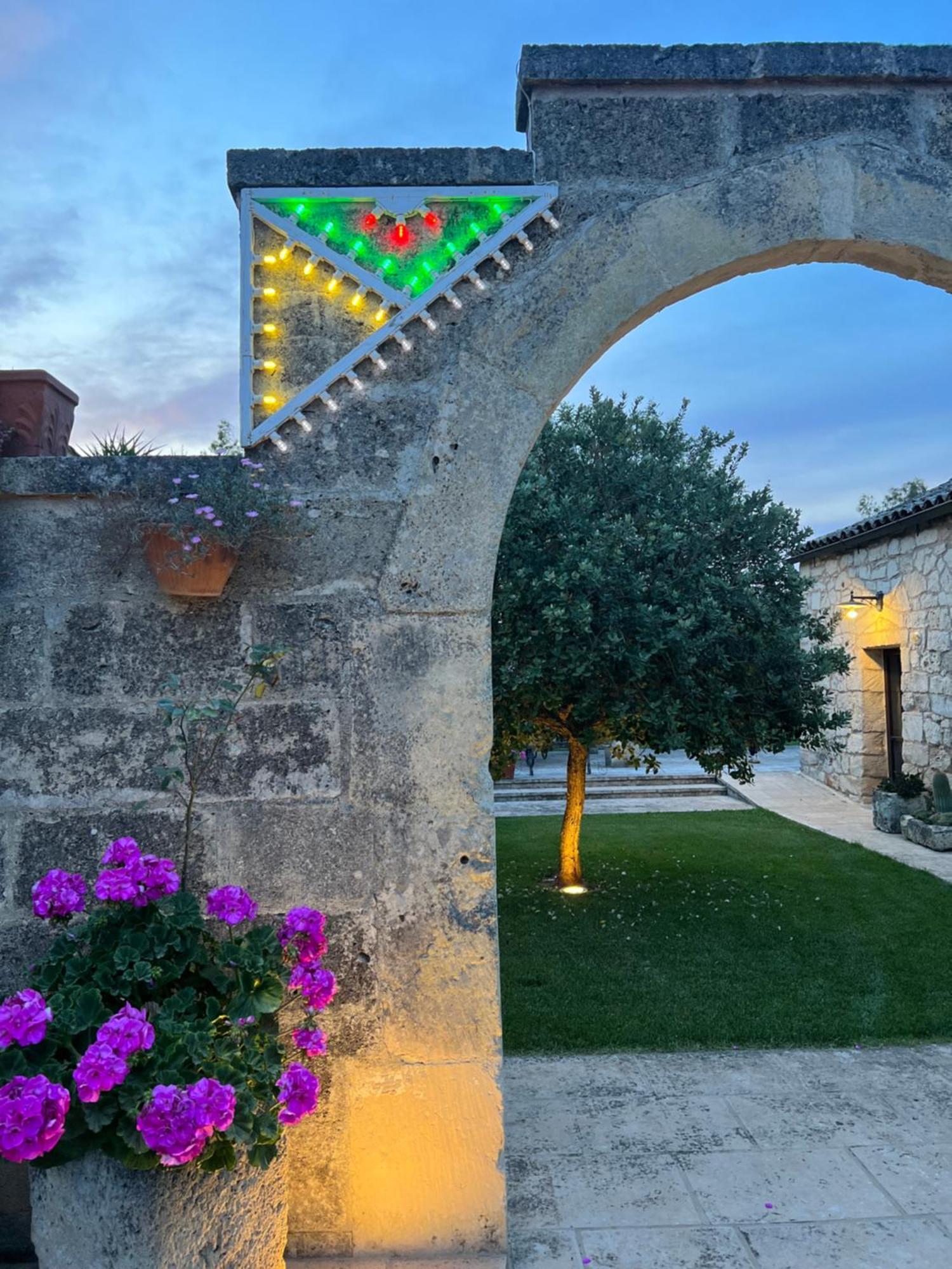 Masseria Casina Montana Corigliano dʼOtranto Екстериор снимка